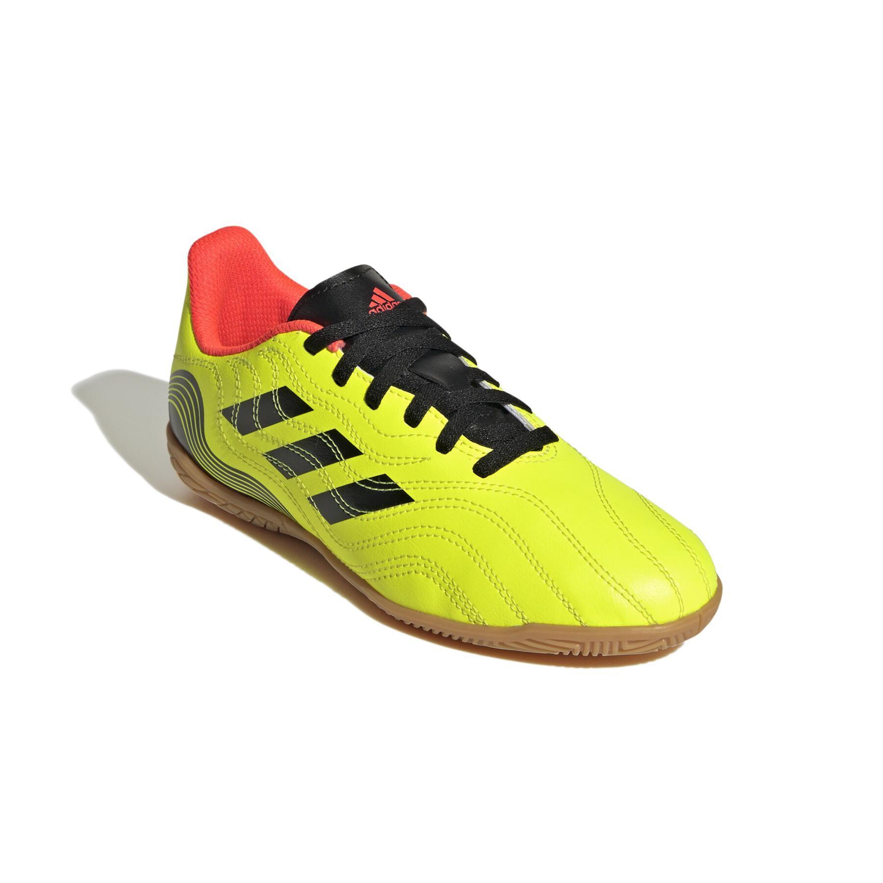 Sapatos de futebol para crianças adidas Copa Sense.4 IN