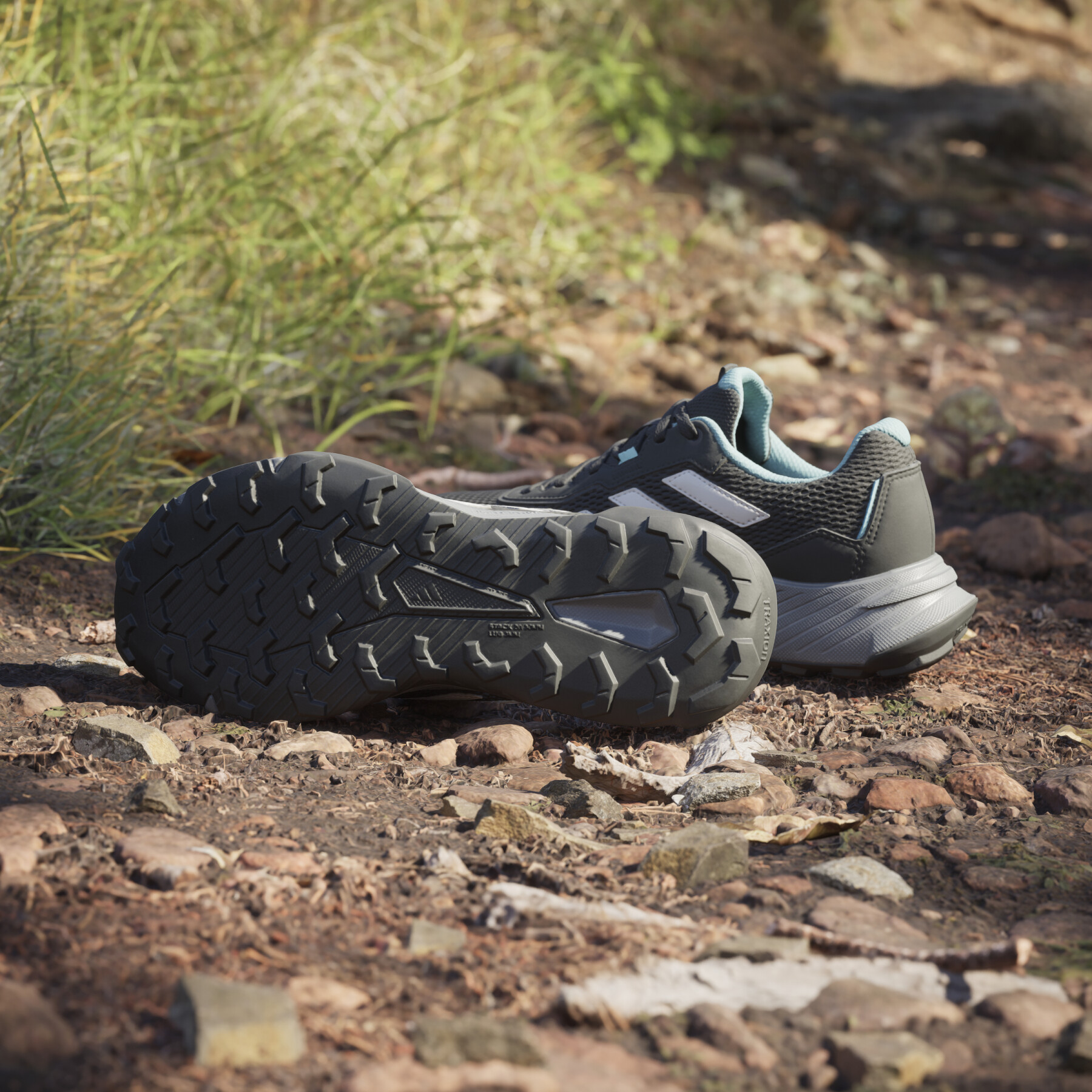 Sapatos de trail para mulher adidas Tracefinder