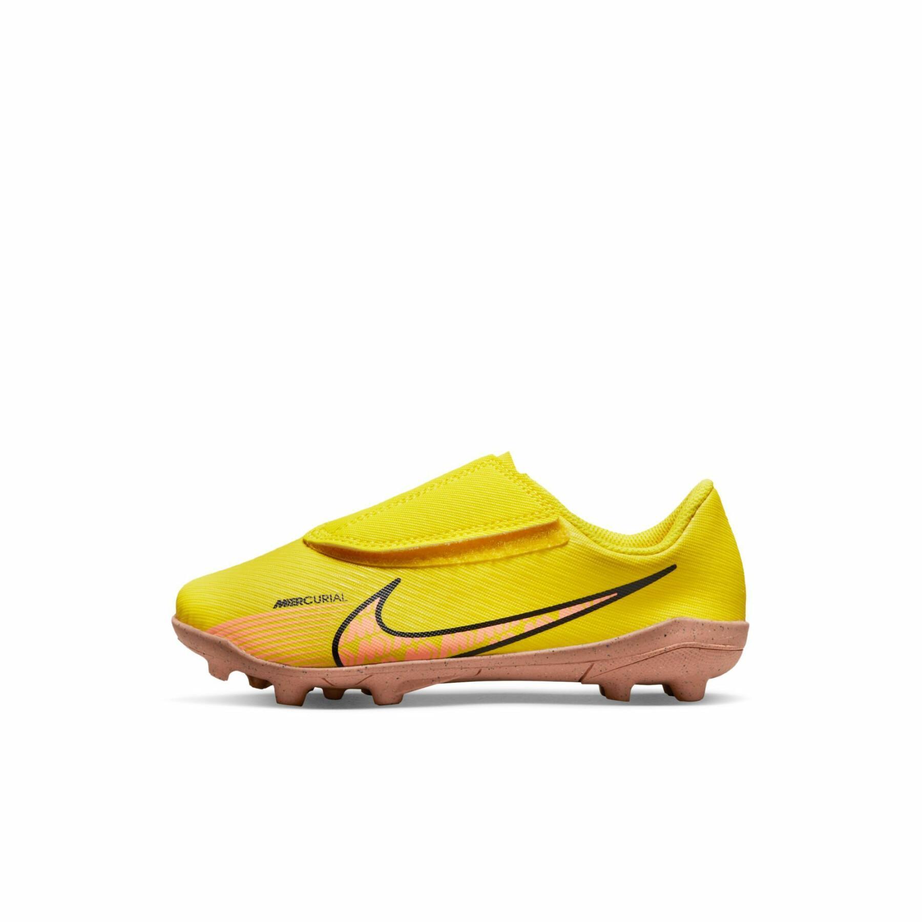 Sapatos de futebol para crianças Nike Mercurial Vapor 15 Club MG - Lucent Pack