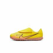 Sapatos de futebol para crianças Nike Mercurial Vapor 15 Club TF - Lucent Pack