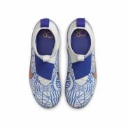 Sapatos de futebol para crianças Nike. Jr. Mercurial Zoom Superfly 9 Academy CR7 AG
